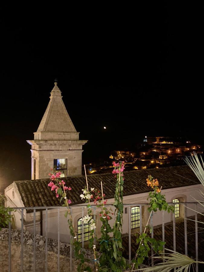 Da Cleo-Nel Cuore Del Barocco Siciliano Ragusa Buitenkant foto
